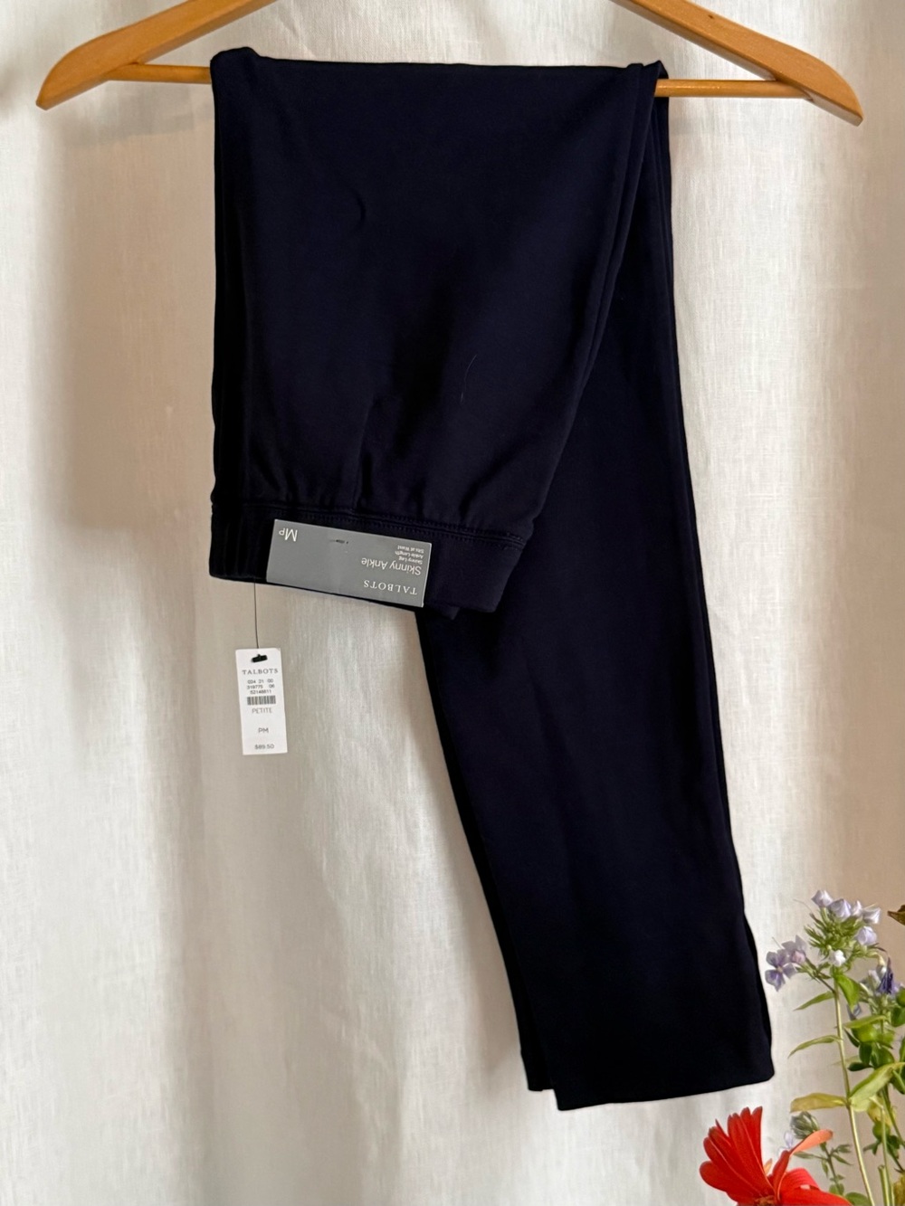 NWT Talbots Skinny Ankle Pants Medium Petite Navy Pull On Button Ponte Trousers